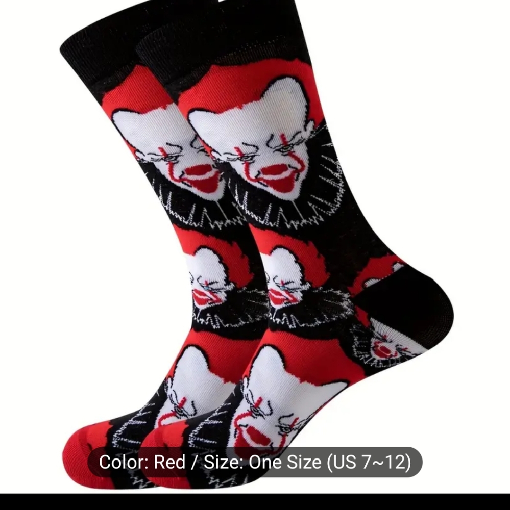 (2) Pairs Pennywise crew socks